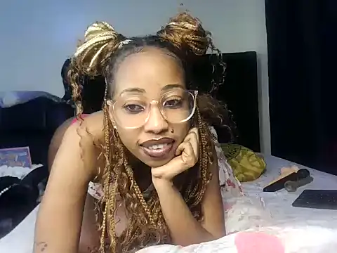 Gal_kimmy