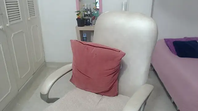 leonela_69