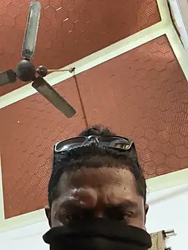 kalithilvasu live cam on StripChat
