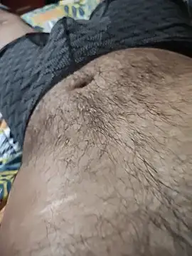 HUNTER1997_ live cam on StripChat
