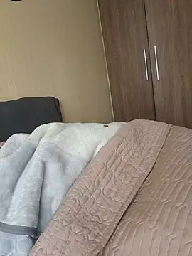 Tall_Bella webcam stripchat model stream image