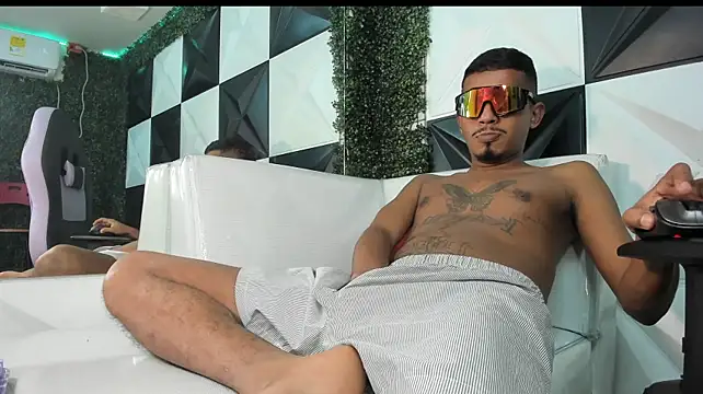 arthur_s69 live cam on StripChat