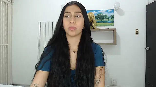 mia_violet__