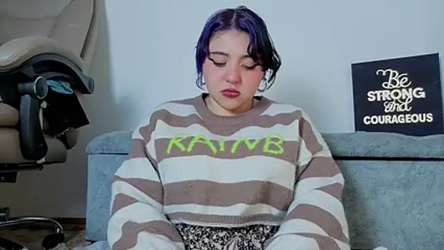 Blueberry_gothic live cam on StripChat