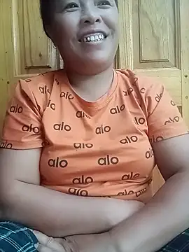 pm2002a live cam on StripChat