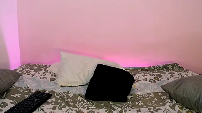 nina_08 live cam on StripChat