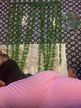 Blackghana2 live cam preview