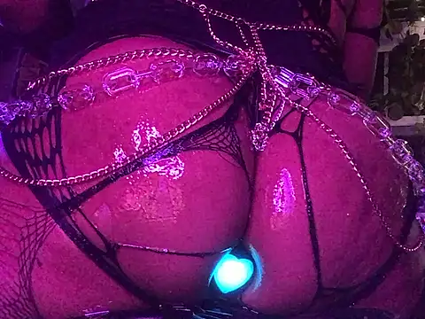 Sexy_ebony_BunNey live cam on StripChat