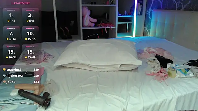 Nyx_Lina live cam on StripChat