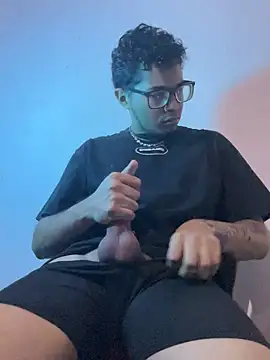 Yeye_badboy live cam on StripChat