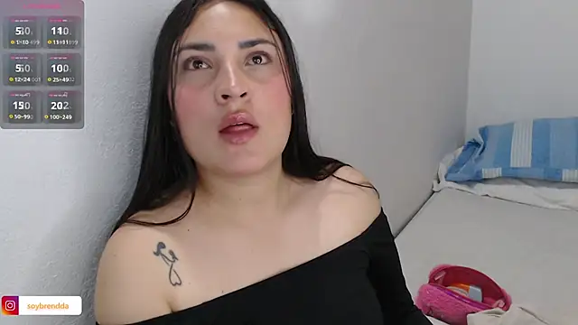 -brendda- live cam on StripChat