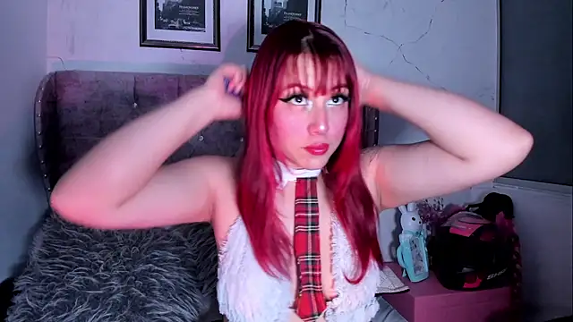 MaddyMills_