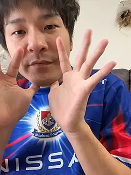 yuuki8910 live sex cam