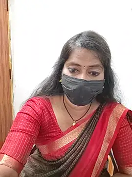 tamil_Sigappu_Roja