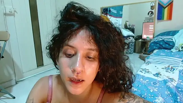 AlinaWoolf_