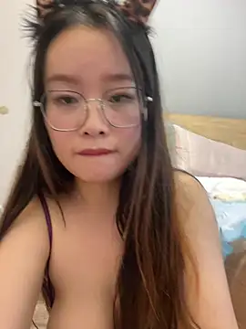 xianyu-ss live cam on StripChat