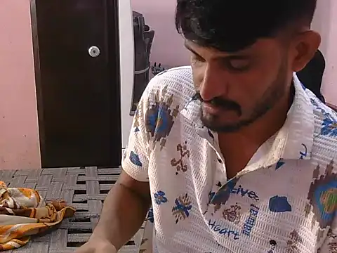 HotXKrish live sex cam