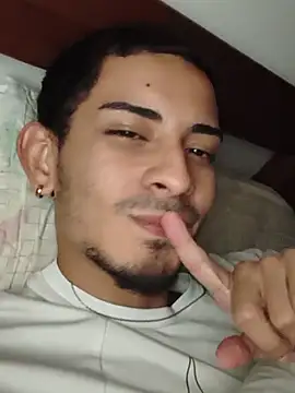 Exlifer live cam