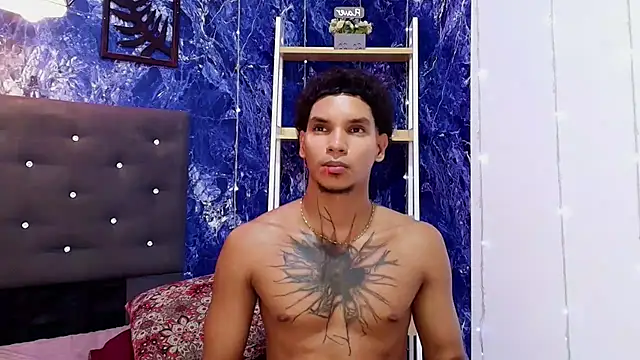 kai_storm77 live cam on StripChat