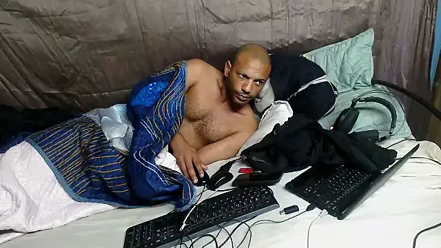 Camodick live cam on StripChat