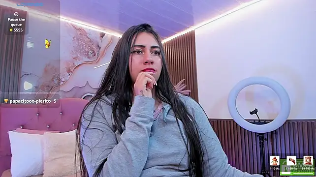 Kiara_tay
