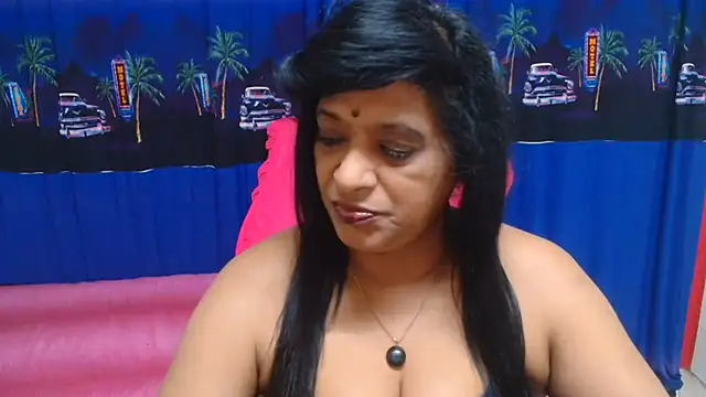 INDIANFUSION live cam on StripChat