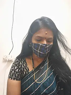 Tamil_Yalini12