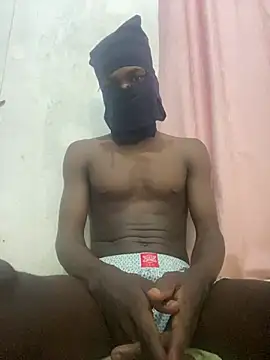 VICTOR-CUM40 live cam on StripChat