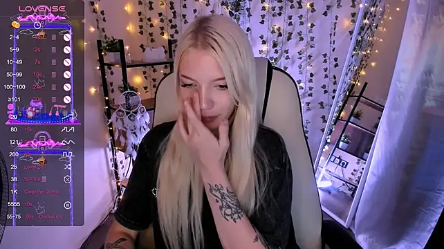 AnyaTaylor_