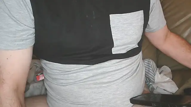 BronzeLeaf247 live cam preview