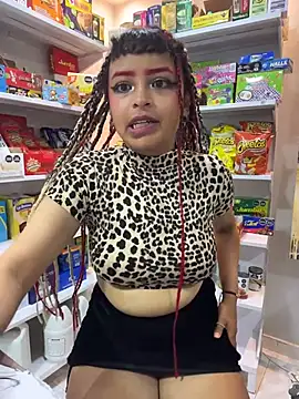 alana_king7