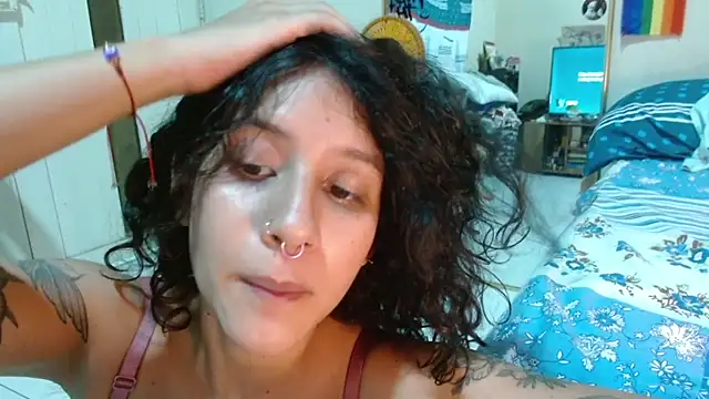 AlinaWoolf_