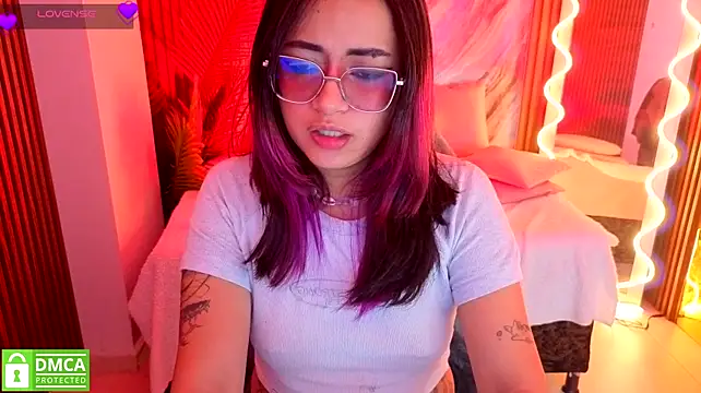 kristen_tay