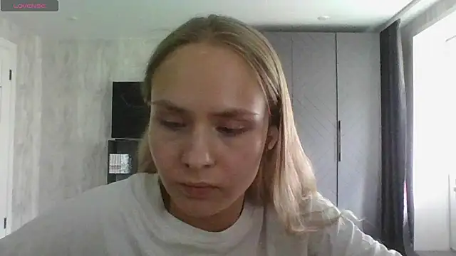 Annie_Cohn