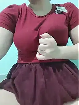 Shine_Mai