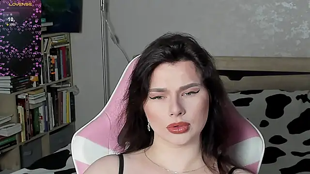 bbJ_one live cam on StripChat