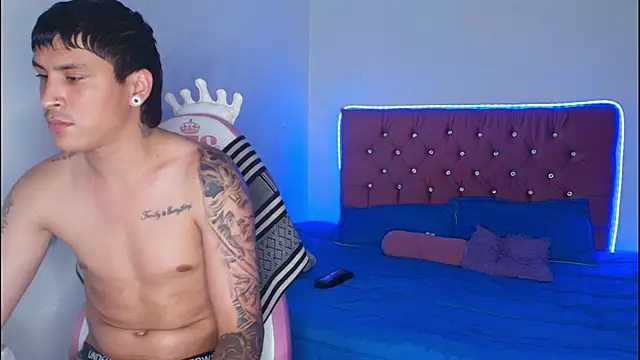 Chanel_n_connor live sex cam