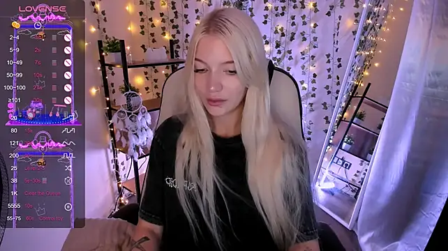AnyaTaylor_
