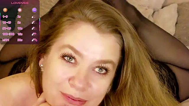 PetersEmily live cam on StripChat