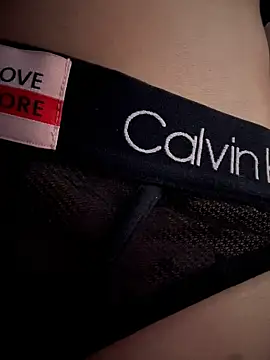 sasha-firee (F young) - clamp nipples + control toy x5 minutes
