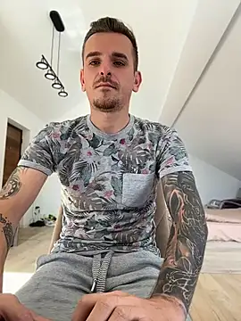 Huge_cock22cm