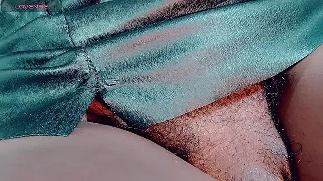 Oriana_braom live cam preview