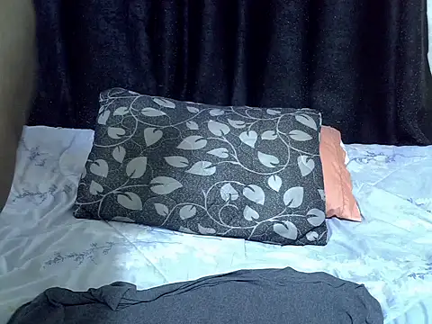 Horny-slut_