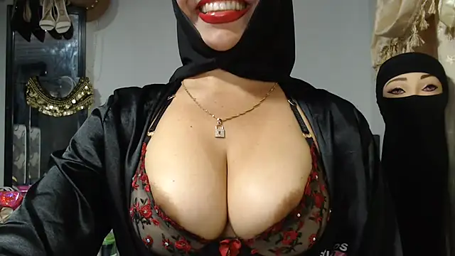 nadia__abaud live cam preview
