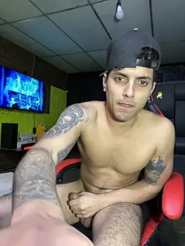 AlessandroAGT live cam preview