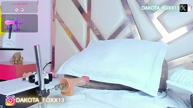 Dakota_Foxxx