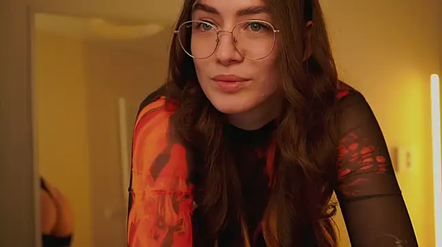 Ester_Hill 🤔 chatroom