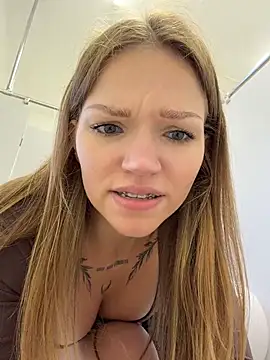 StreetSquirt live cam