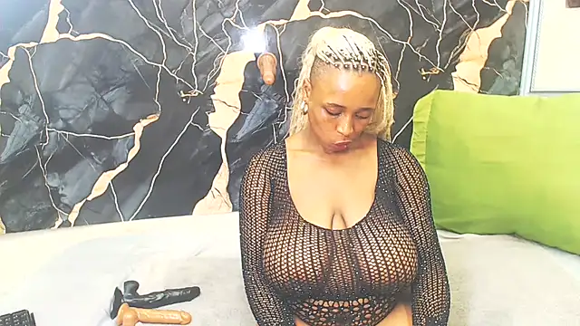 SexyCaramelMelons live cam on StripChat