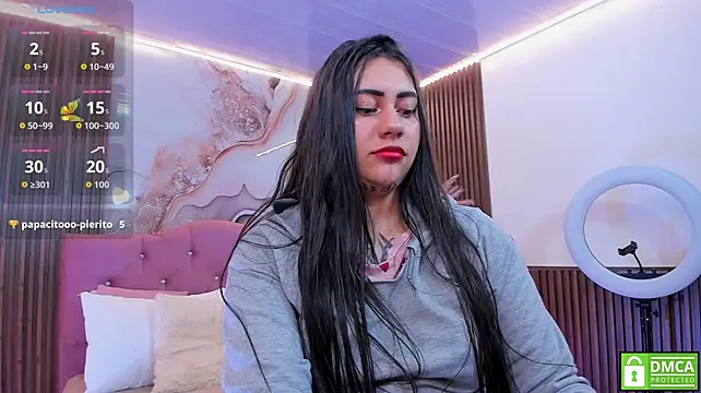 Kiara_tay